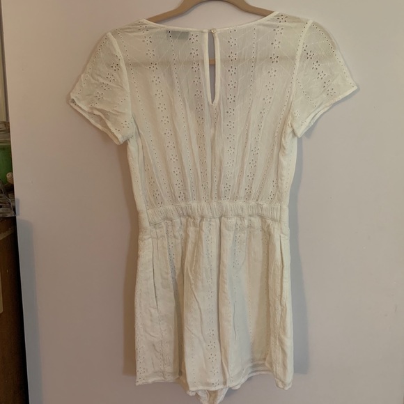Mini Romper - Picture 2 of 4